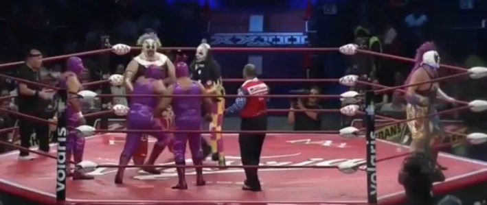 Los Villanos and Psycho Circus in what Dave Meltzer of Wrestling Observer called the worst match he's ever seen